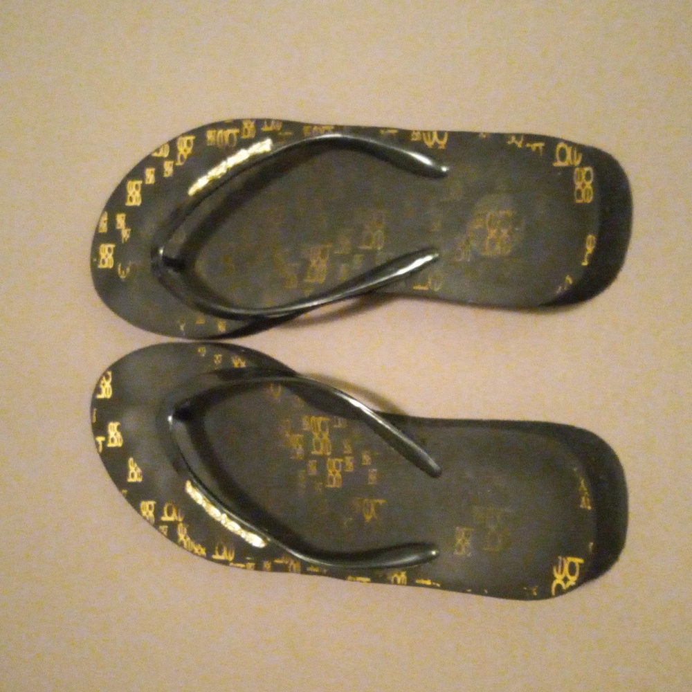 Bebe Foam Wedge Sandals Size 7.5